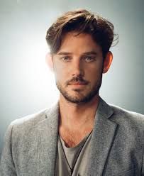  Evan Williams